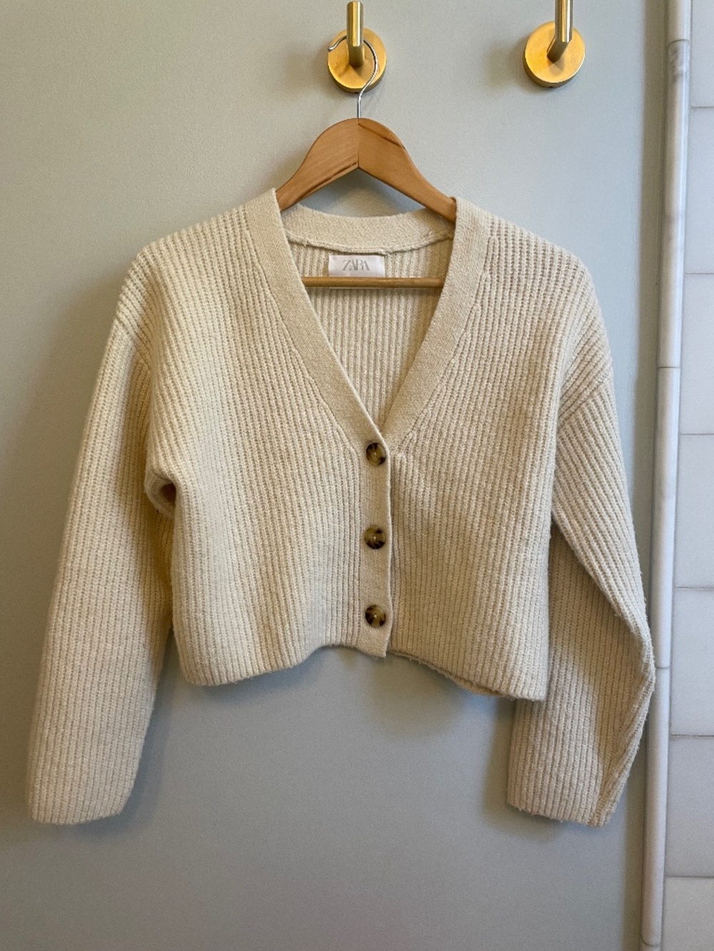 ZARA Cropped Cardigan with Three Buttons GIRLS